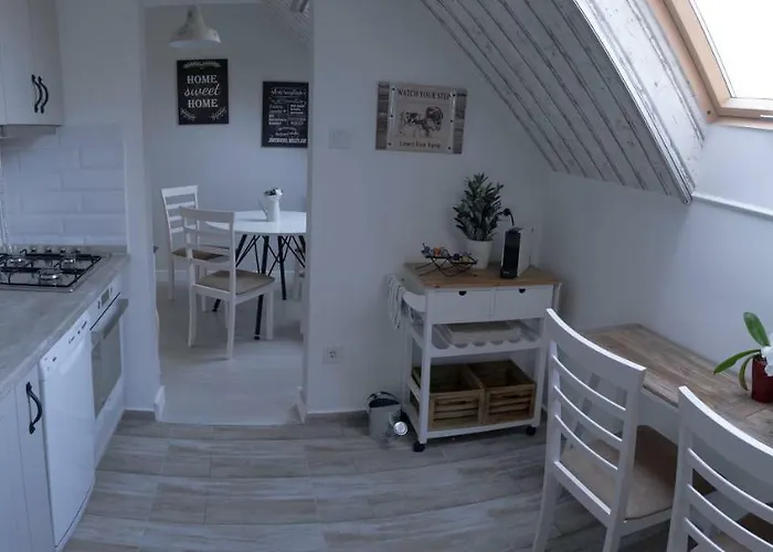 Farmhouse Apartman * إغير