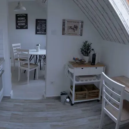 Farmhouse Apartman * エゲル